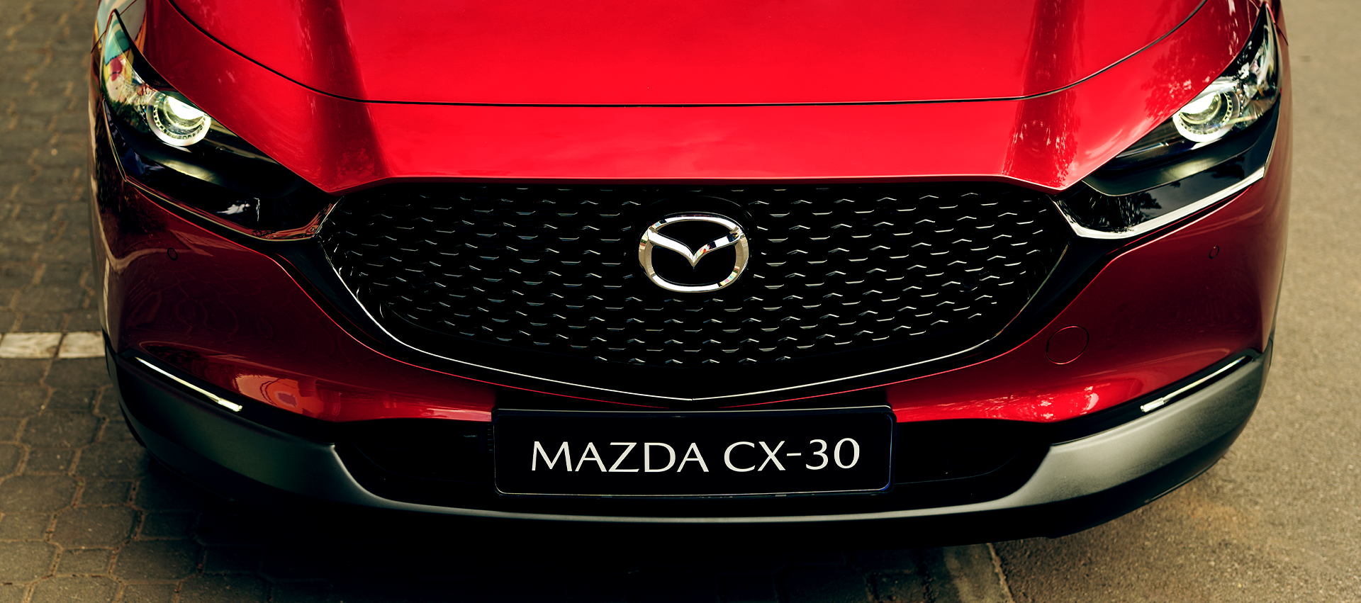 01_cx-30_bottom 5050_1200x750px